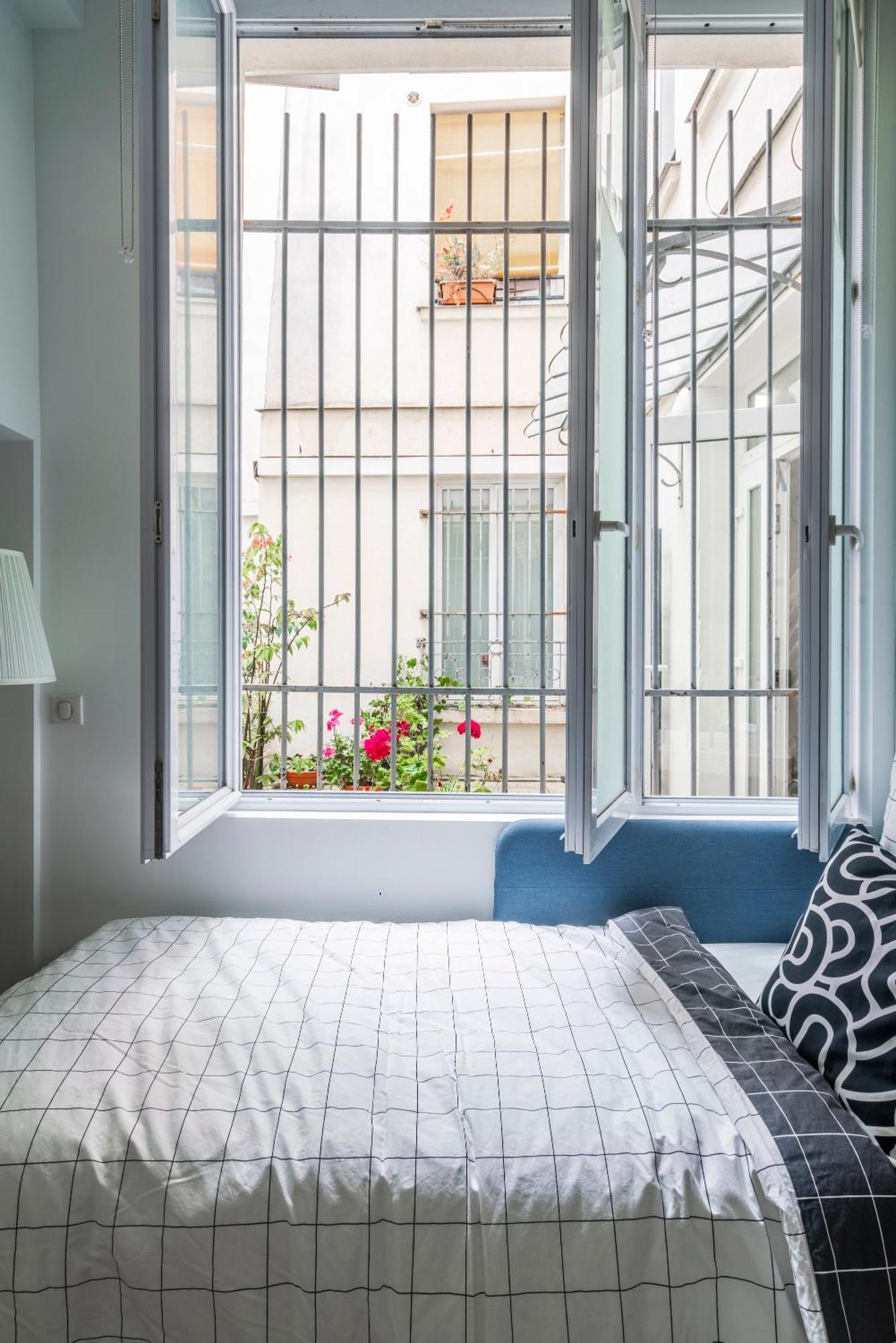 Apart Merryland Paris Chatelet Eksteriør bilde